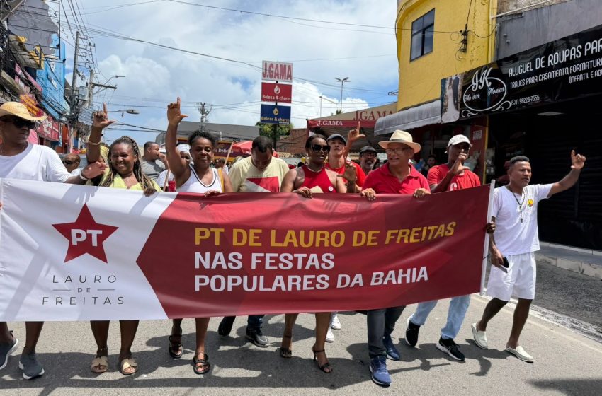  “Fé, luta e esperança caminham juntas”: Lula Maciel destaca política popular no cortejo de Santo Amaro