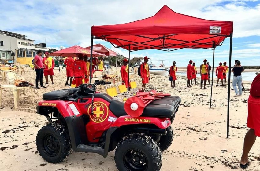 Prefeitura de Camaçari amplia efetivo e fortalece serviço de salva-vidas na orla
