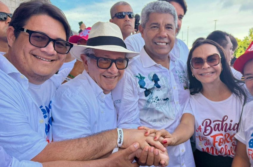 Na Lavagem do Bonfim, Caetano projeta vitória de Jerônimo no 1º turno e faz balanço positivo de 2025