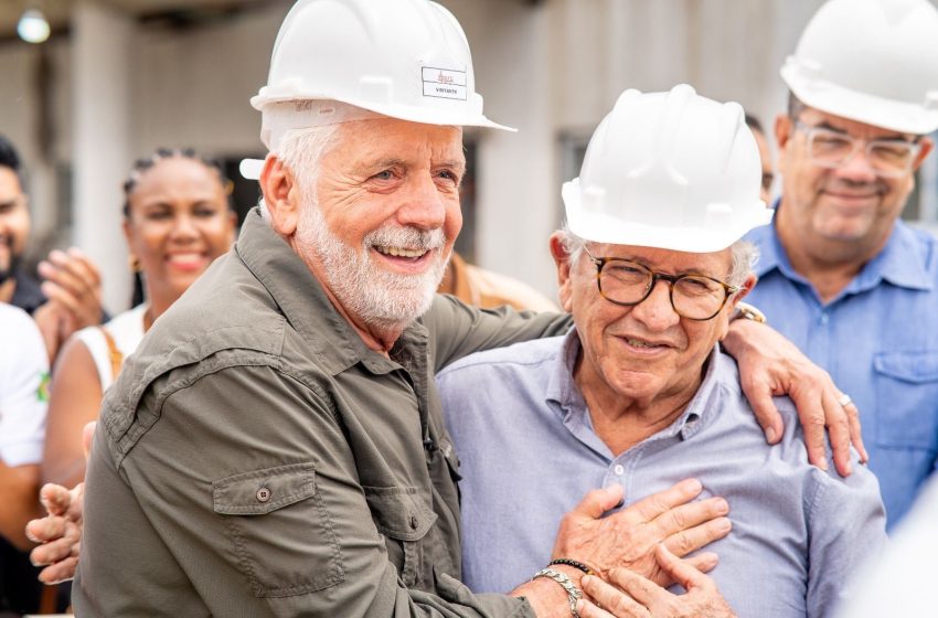  Ritmo acelerado: Caetano e Wagner visitam obras da Policlínica de Camaçari