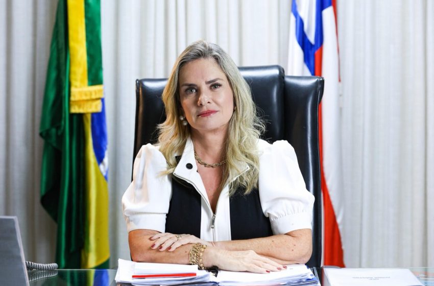  Ivana Bastos oficializa chamado de suplente para preencher vaga do UB na AL-BA